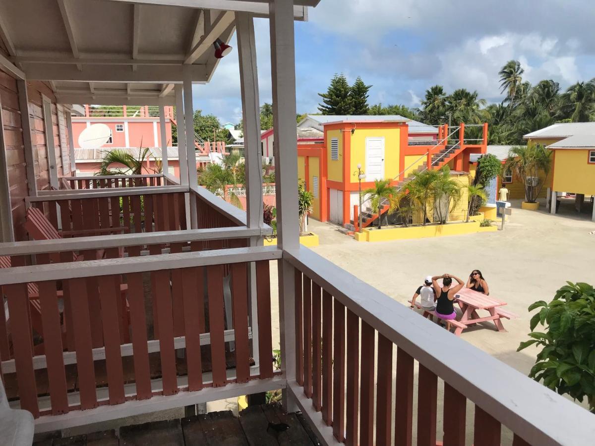 Tropical Paradise Express Caye Caulker Exterior foto